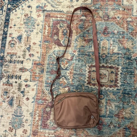 lululemon athletica | Bags | Lululemon Everywhere Crossbody Bag | Poshmark